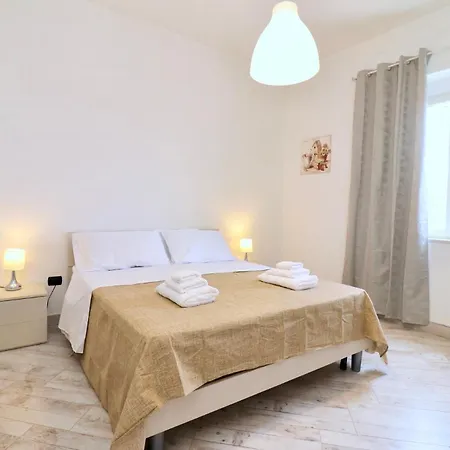 ヴィラ Primavera カステル・ヴォルトゥルノ